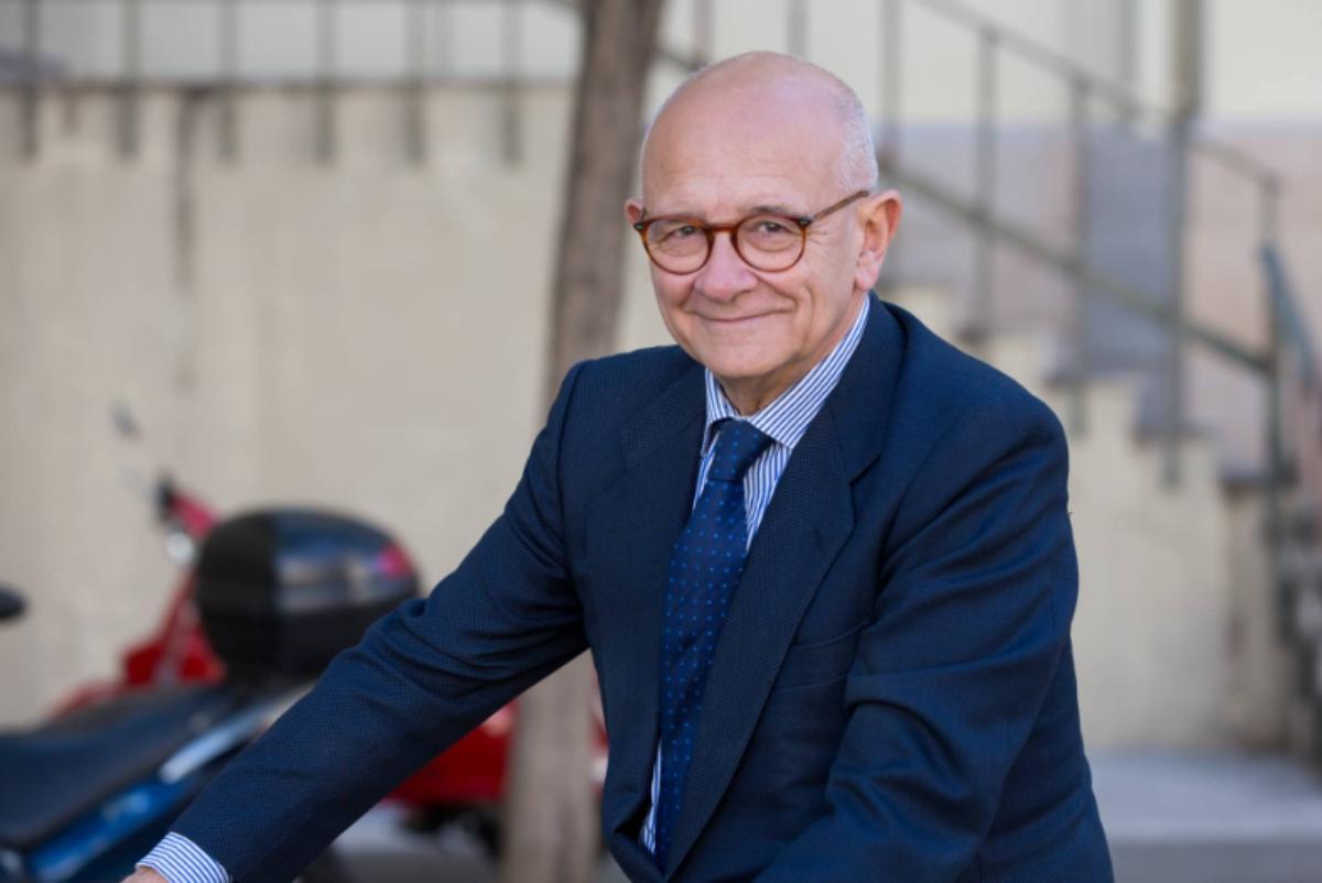 José Viñas, World Longevity Expert, Explains How Aging Begins Sooner Than Expected