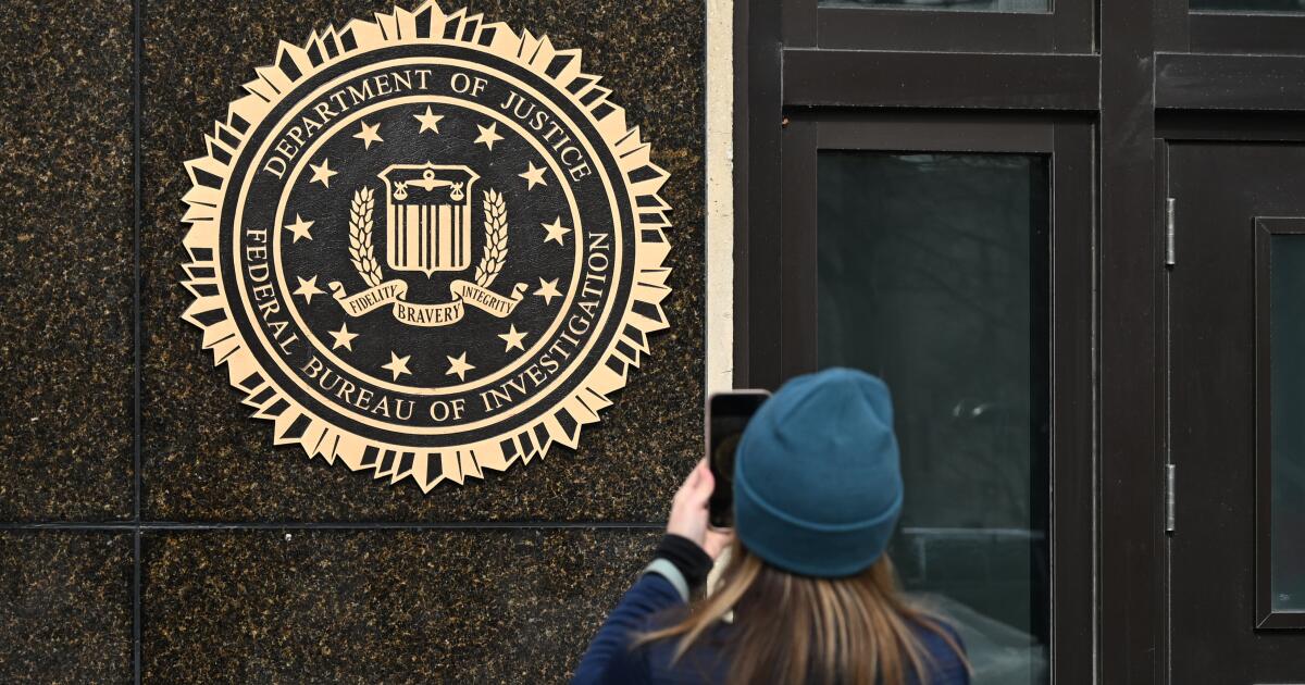 FBI Executes Multiple Sealed Federal Warrants Across Southern California, Details Scant