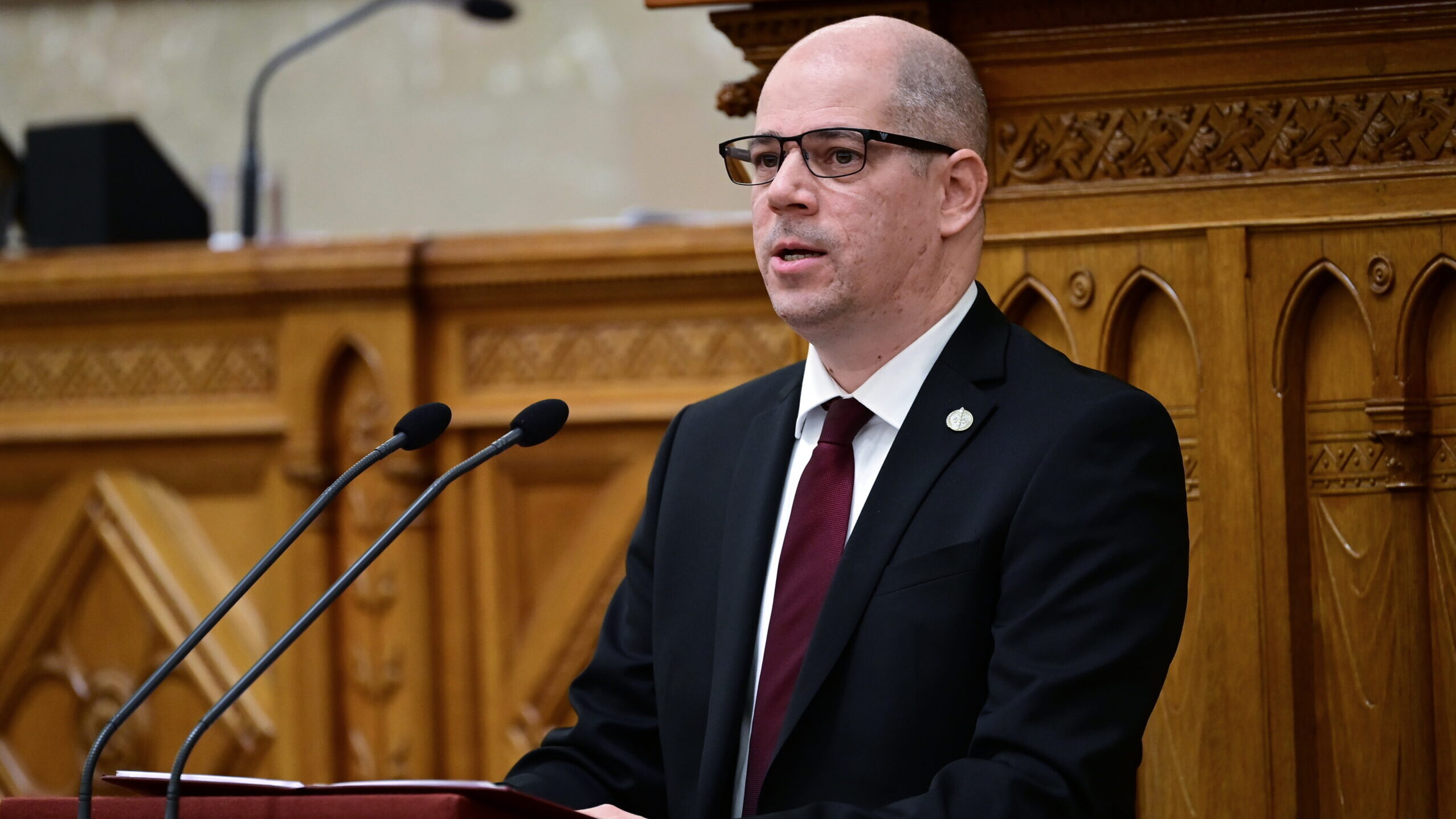 Hungary's Prosecutor General Resigns Under Pressure, Fueling Judicial Reform Efforts