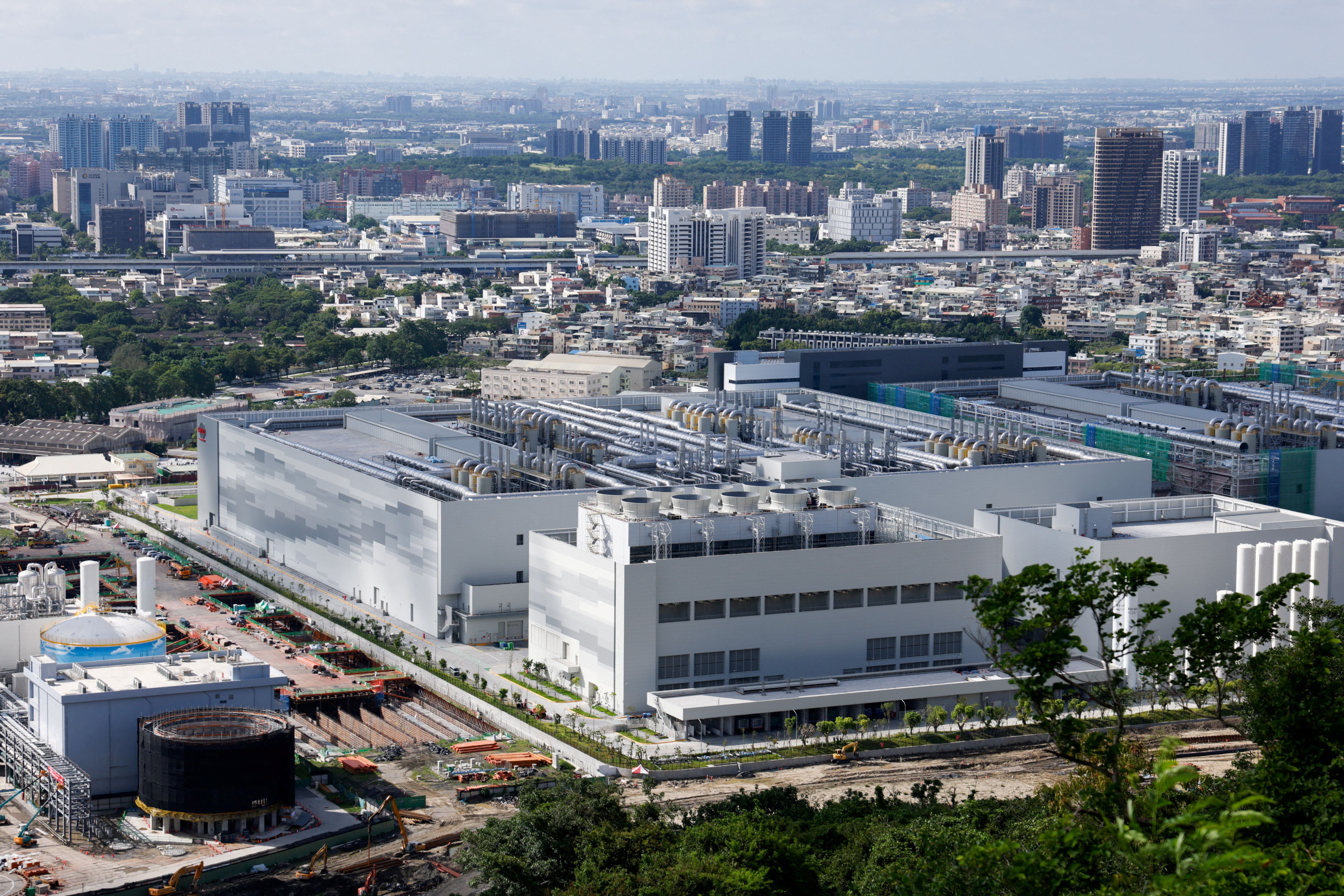 TSMC to open two new advanced chip packaging plants in Taiwan's Chiayi