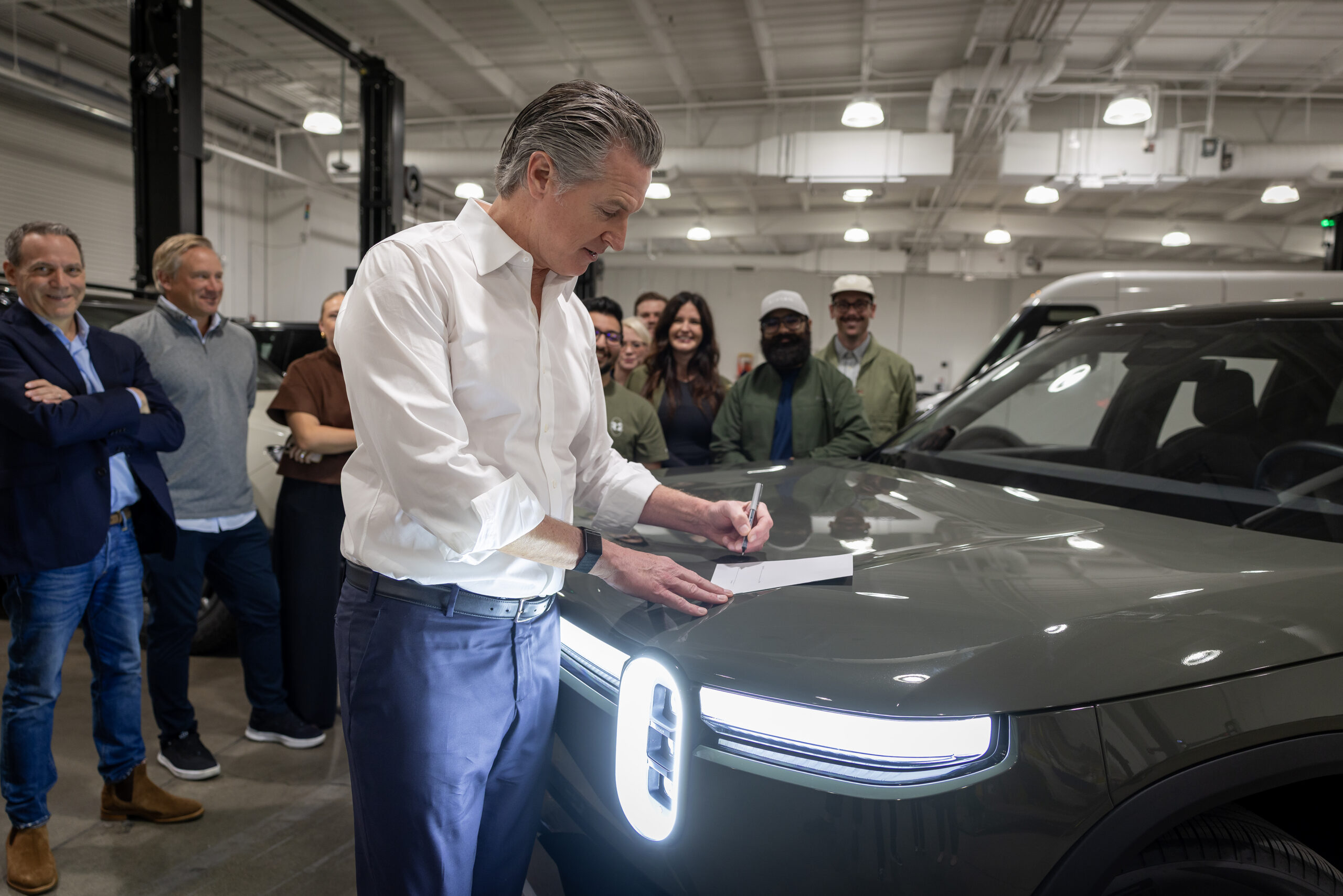 California Launches $270 Million Program Offering $3,500 Instant Rebates for New EVs