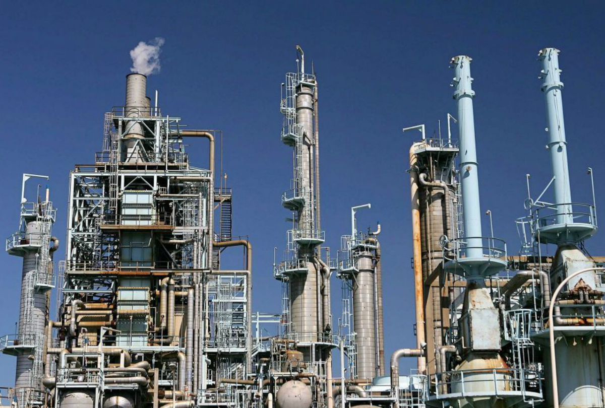 Saudi Aramco Shuts Jazan Refinery After Houthi Attack Damages Key Facilities