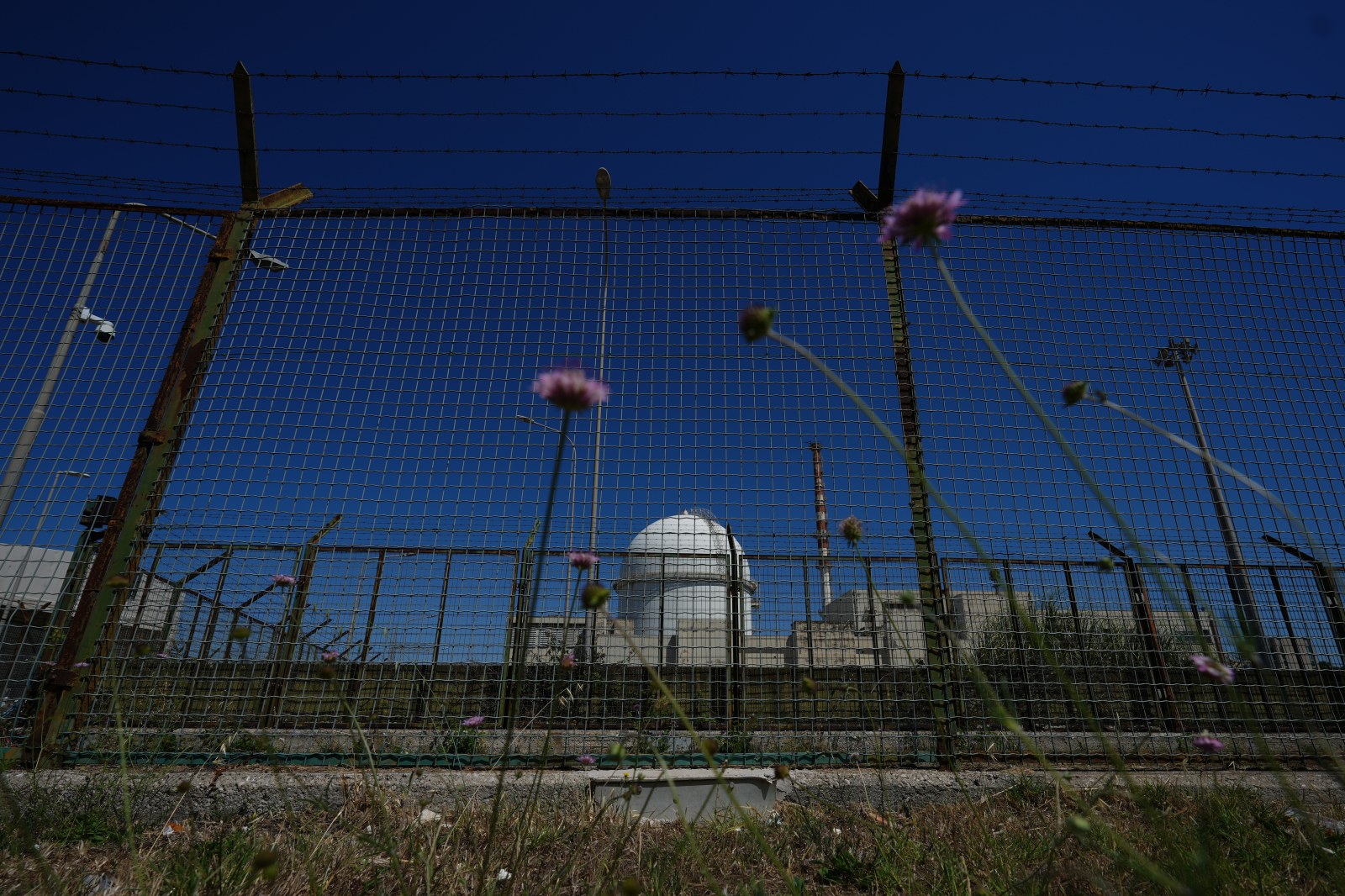 Italy Reintroduces Nuclear Power, Facing Generational Divide Four Decades After Chernobyl