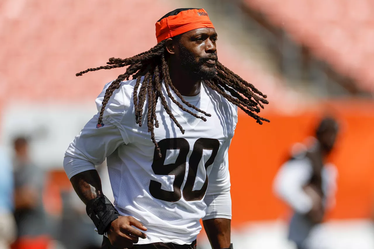 Cleveland Browns Consider Clowney Reunion to Bolster Pass Rush After Garrett's Exit
