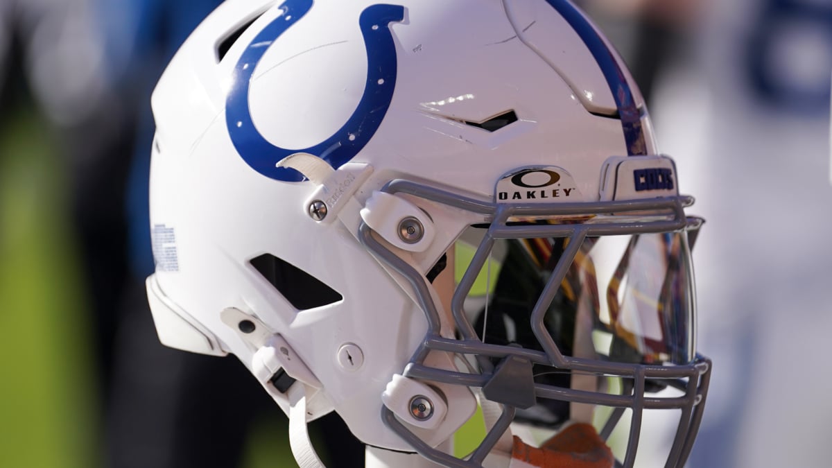 Former Colts Linebacker Daniel Adongo Deported by ICE After Visa Overstay and Criminal Record