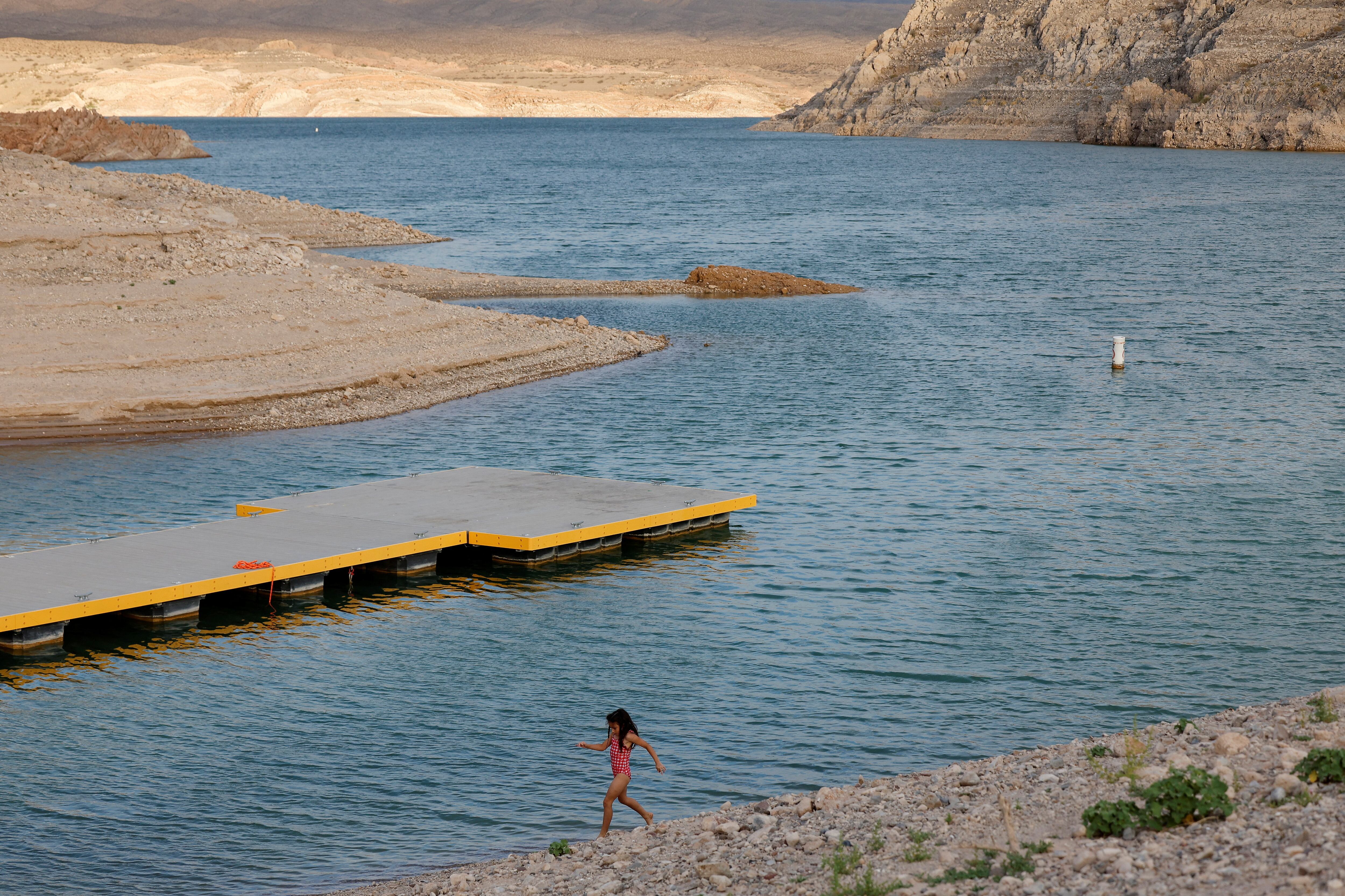 Despite El Niño's quieter season, insurers face severe losses from rising coastal home values.