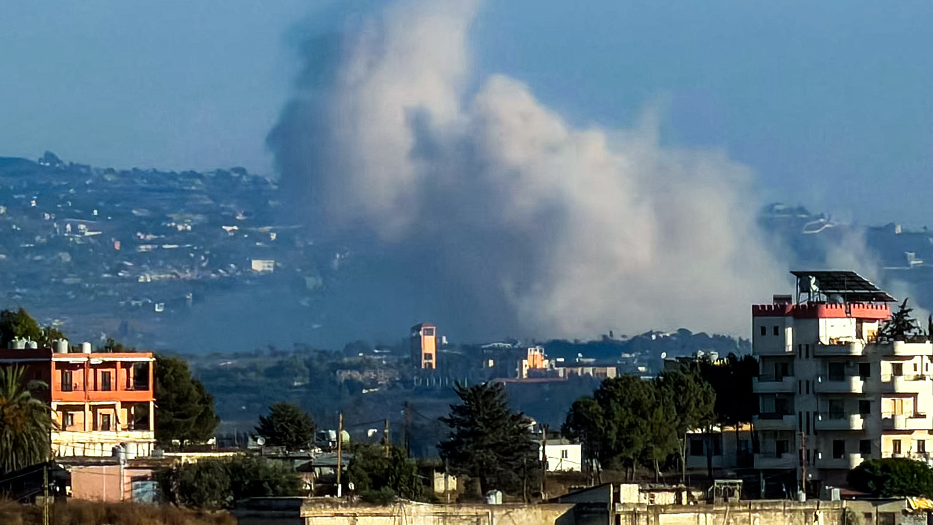 Syrian Forces Intercept Advanced Weapons Destined for Hezbollah at Iraq Border