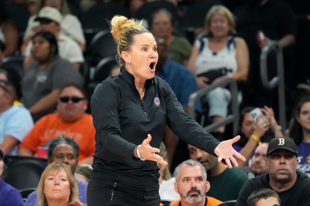 Sparks Coach Lynne Roberts Calls Kelsey Plum’s All-Star Snub 'Ridiculous' Amidst Team Struggles