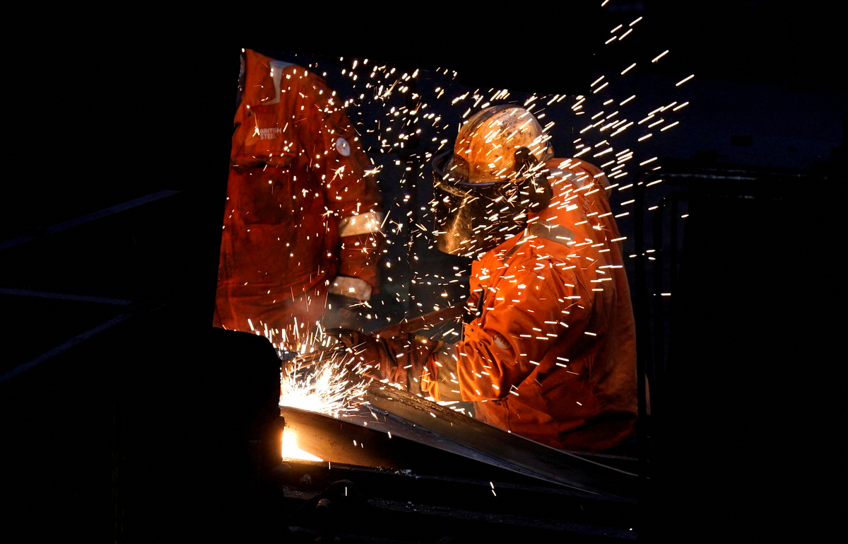 China Condemns UK Nationalisation of British Steel, Citing Harm to Investor Confidence.