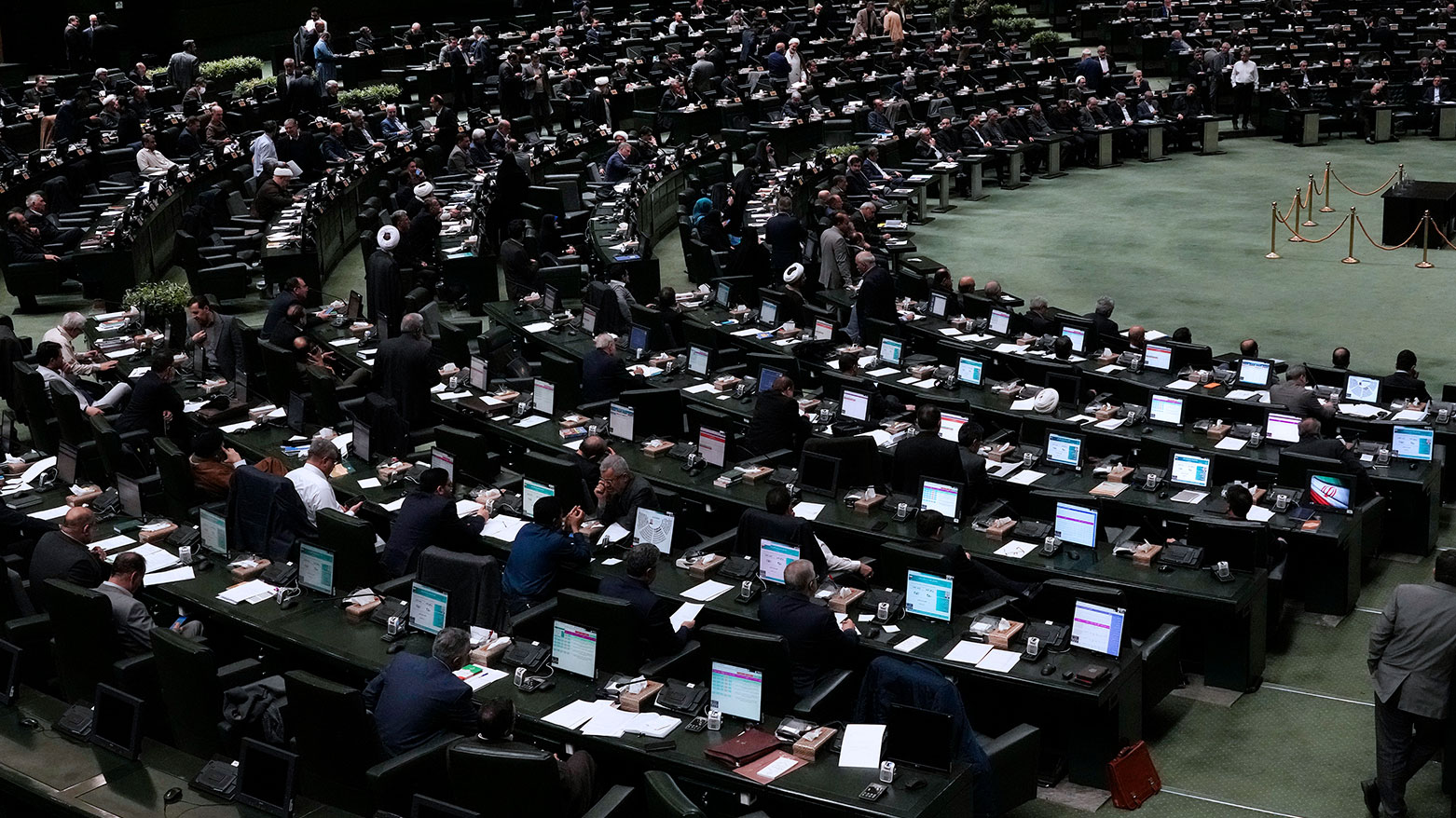 Iranian Parliament Introduces Bill to Assert Control Over Strait of Hormuz Amid Heightened US Tensions