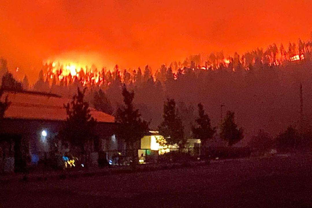 Massive wildfires near Clinton merge, forming Big Bar complex and generating own weather system.