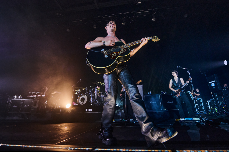 Yungblud cancels Calgary festival performance for mental health; Nelly now headlining July 12.
