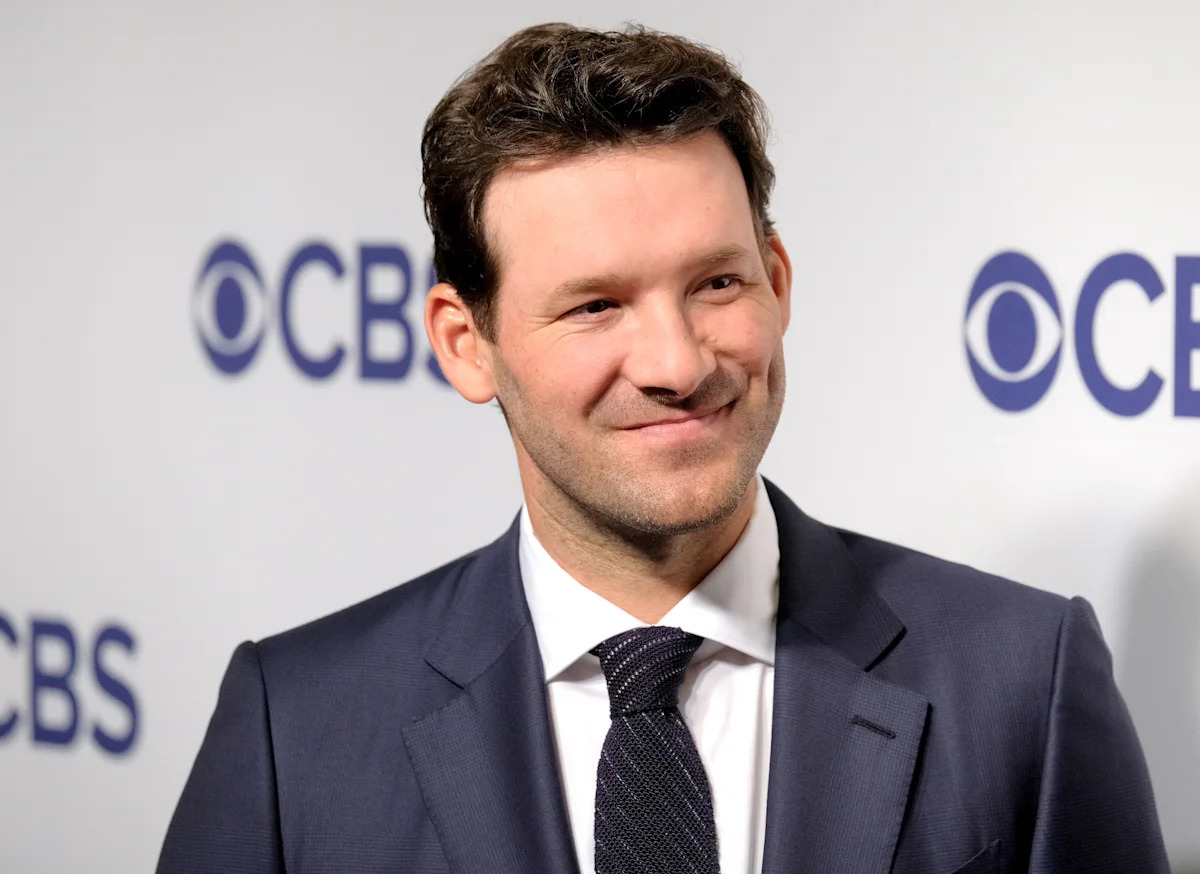 CBS Sports Places Tony Romo on Leave After OWI Arrest; JJ Watt Steps In