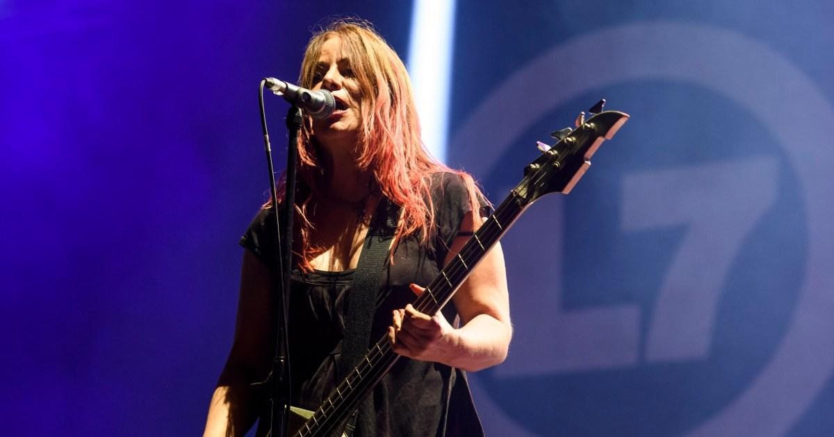 L7 Bassist Jennifer Finch Dies at 59 Following Battle with Aggressive Brain Cancer