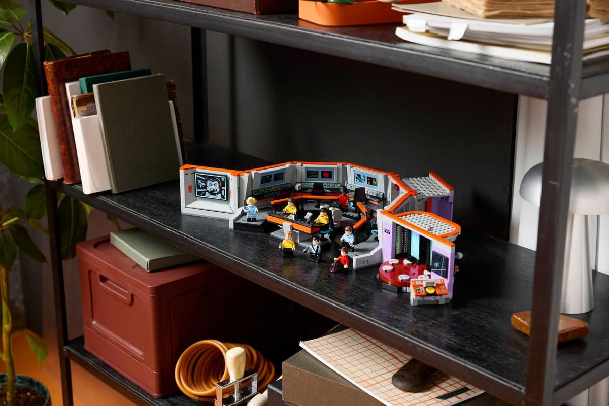 LEGO Group Unveils 1,701-Piece Star Trek Enterprise Bridge Set for Adult Fans