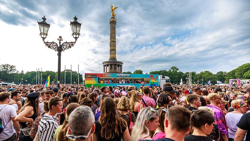 Berlin Pride Car Attack Kills One, Injures 16; Manhunt Underway for Perpetrators