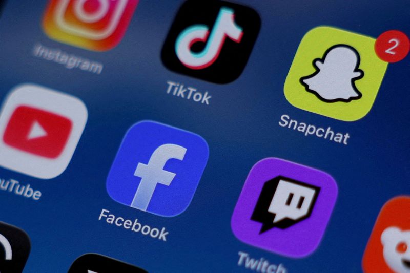Vietnam Proposes Rules Banning Under-16s from Social Media Posts, Citing Online Safety