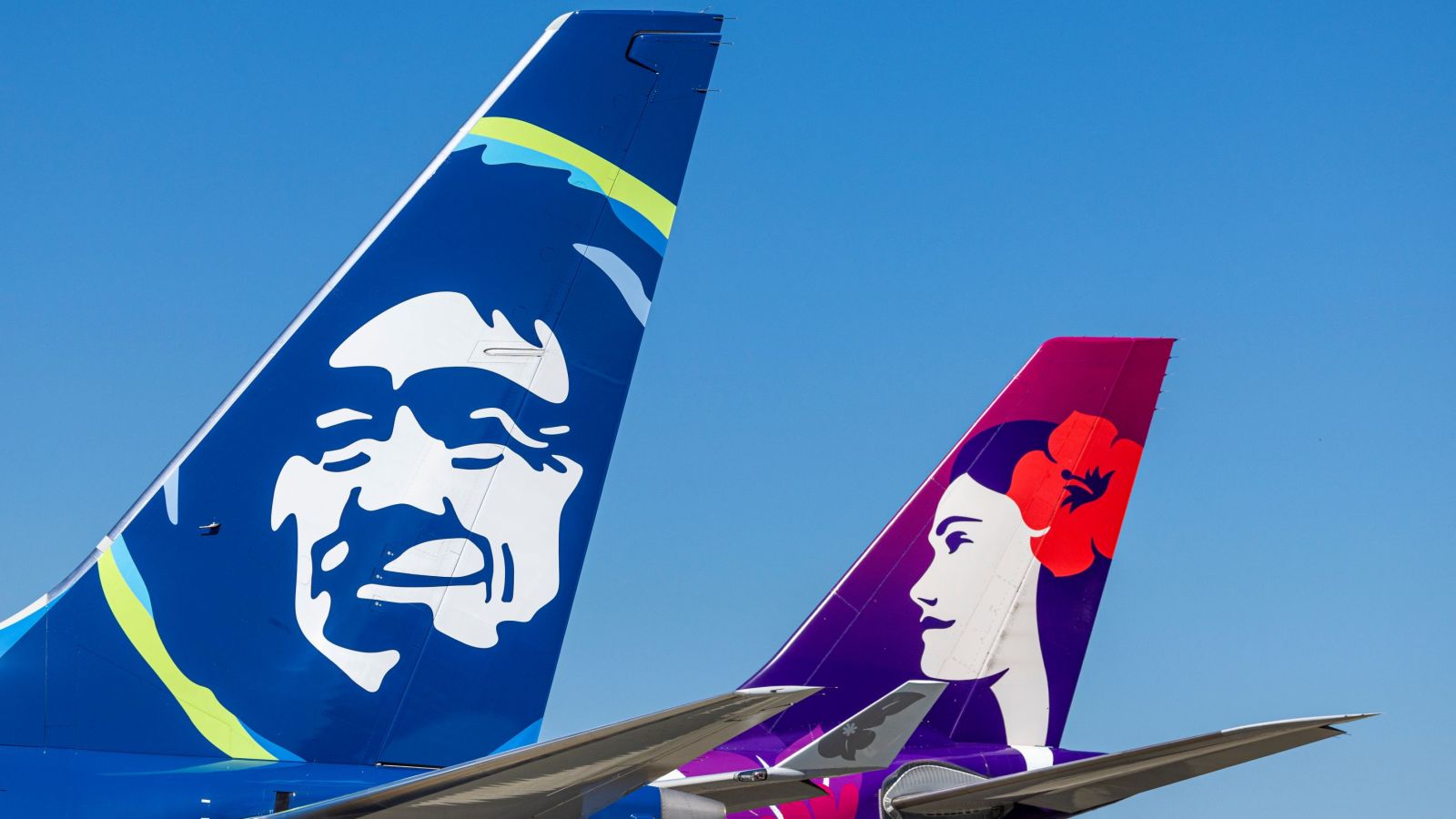 Hawaiian Airlines boosts inter-island capacity by replacing old 717s with larger 737s