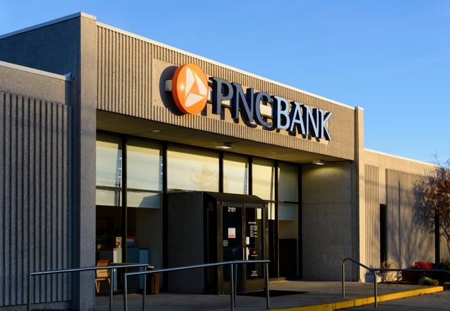 PNC Posts Record Q2 Revenue and Earnings, Beats Forecasts with Strong Growth and Dividend Hike