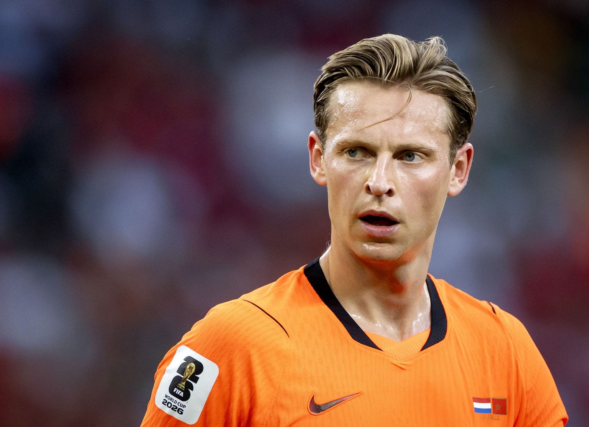 FC Barcelona confirms Frenkie de Jong's torn knee ligament, sidelining him for months