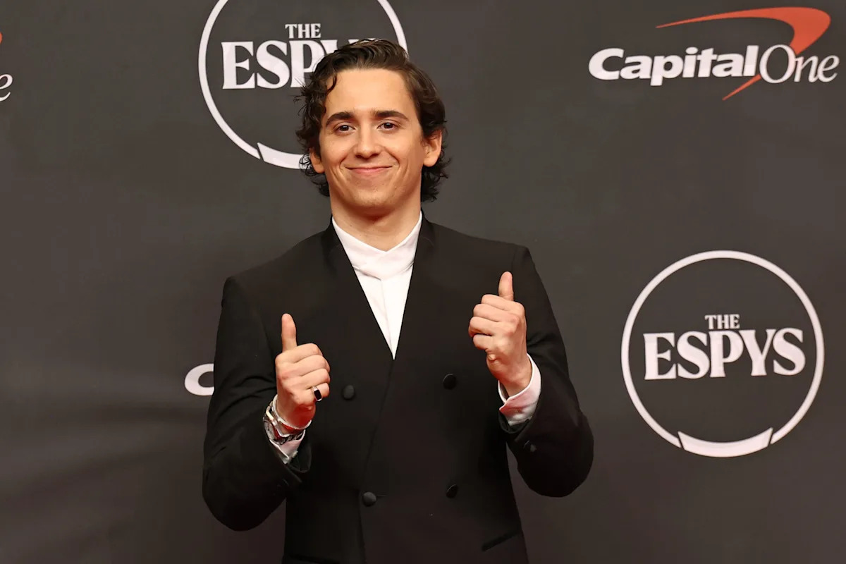 Marcello Hernández Hosts 2026 ESPYs, Delivers Sharp Monologue Roasting Sports Figures
