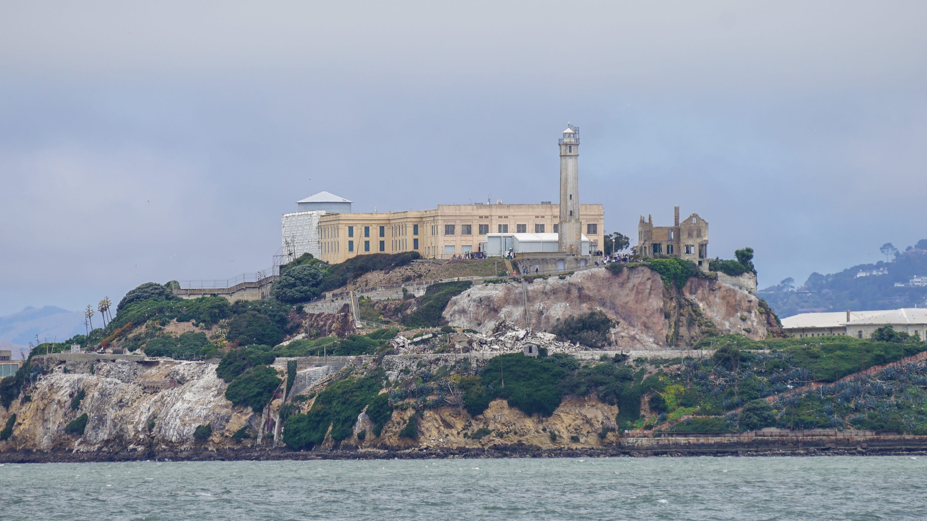 Boat Capsizes Near Alcatraz Island; One Dead, Two Still Missing From 19 Aboard