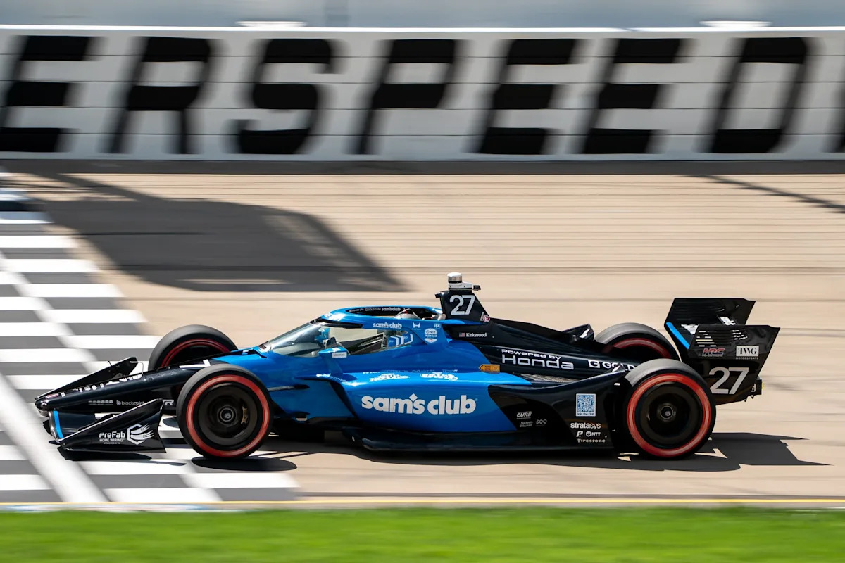 Kirkwood and Newgarden Set to Lead Strategic 300-Lap Nashville IndyCar Race