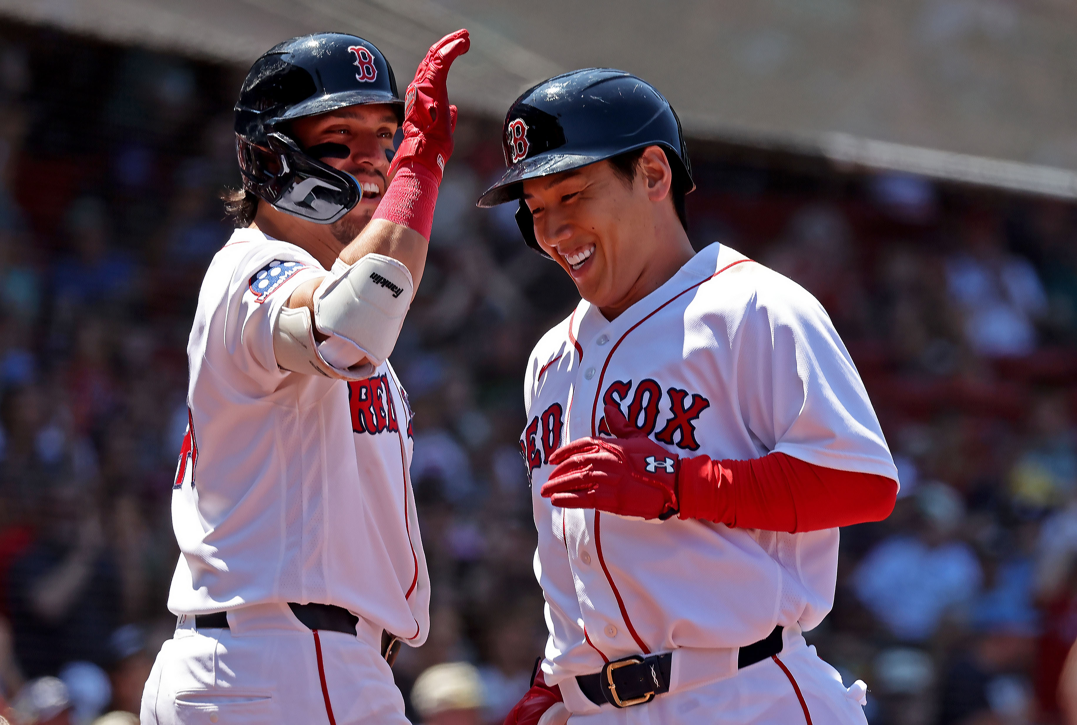 Guardians and Pirates Battle in Series Finale With Wild Card Spot on the Line