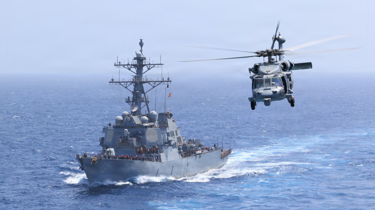 US Navy Suspends Search for Sailor Missing After Arabian Sea Helicopter Crash