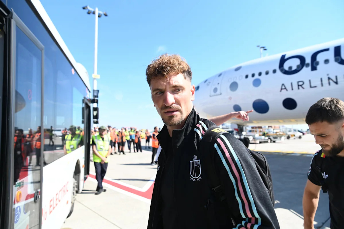 Thomas Meunier Transfer Battle Heats Up: Hull City in Advanced Talks, Sunderland Link Disputed