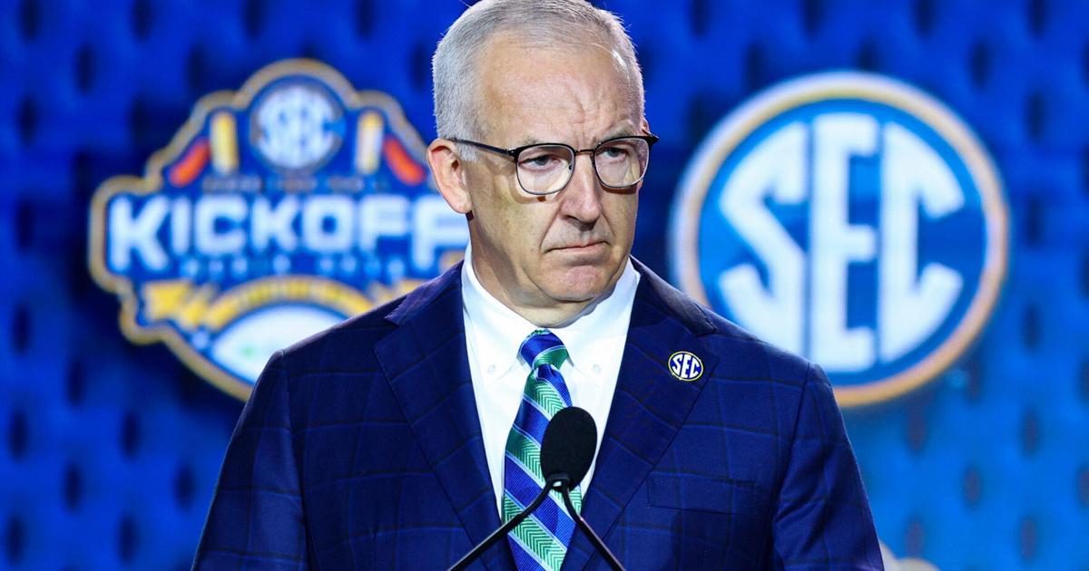 SEC Commissioner Signals Potential Breakaway Over College Sports Legislative and Playoff Issues