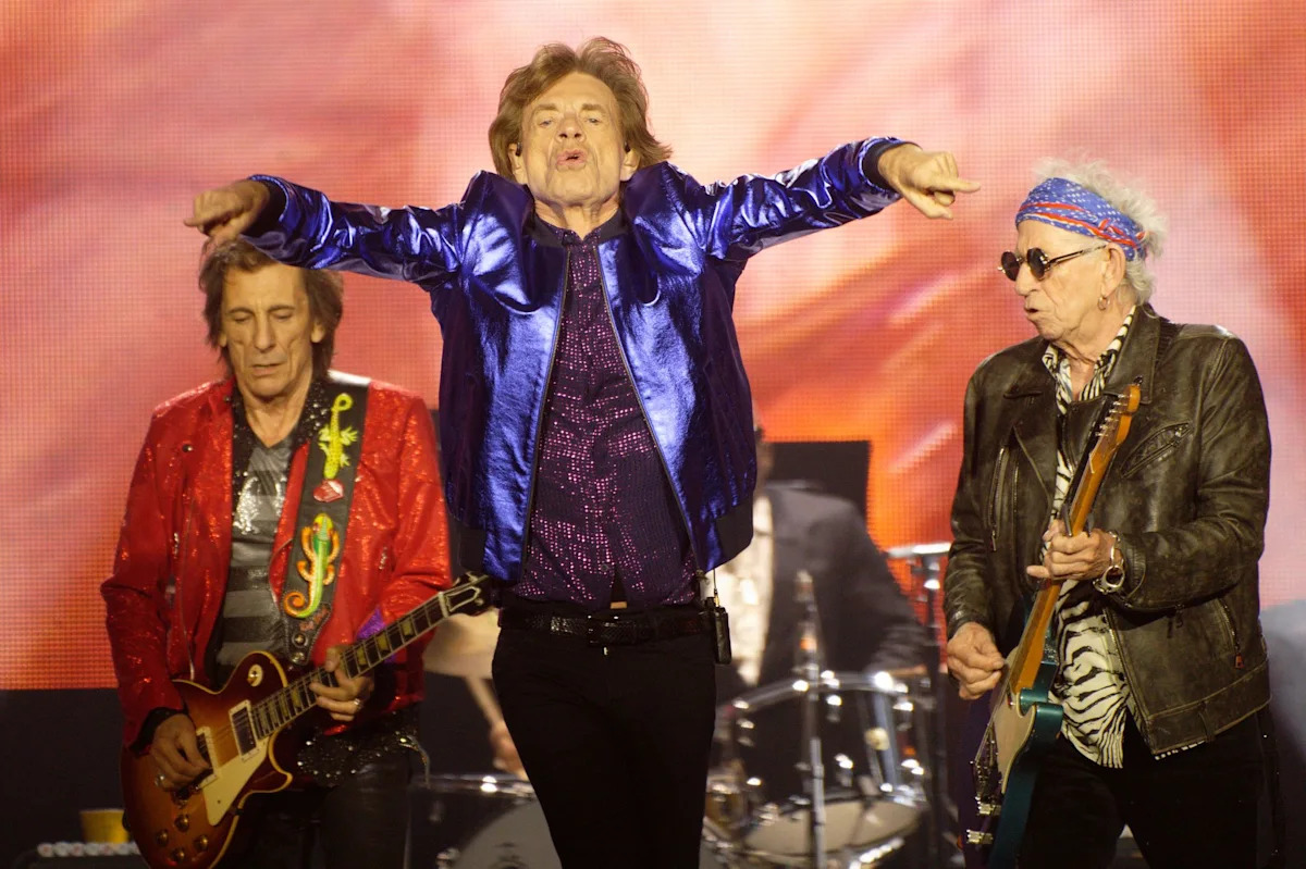 Rolling Stones' New Album 'Foreign Tongues' Debuts at UK No. 1, Tying The Beatles