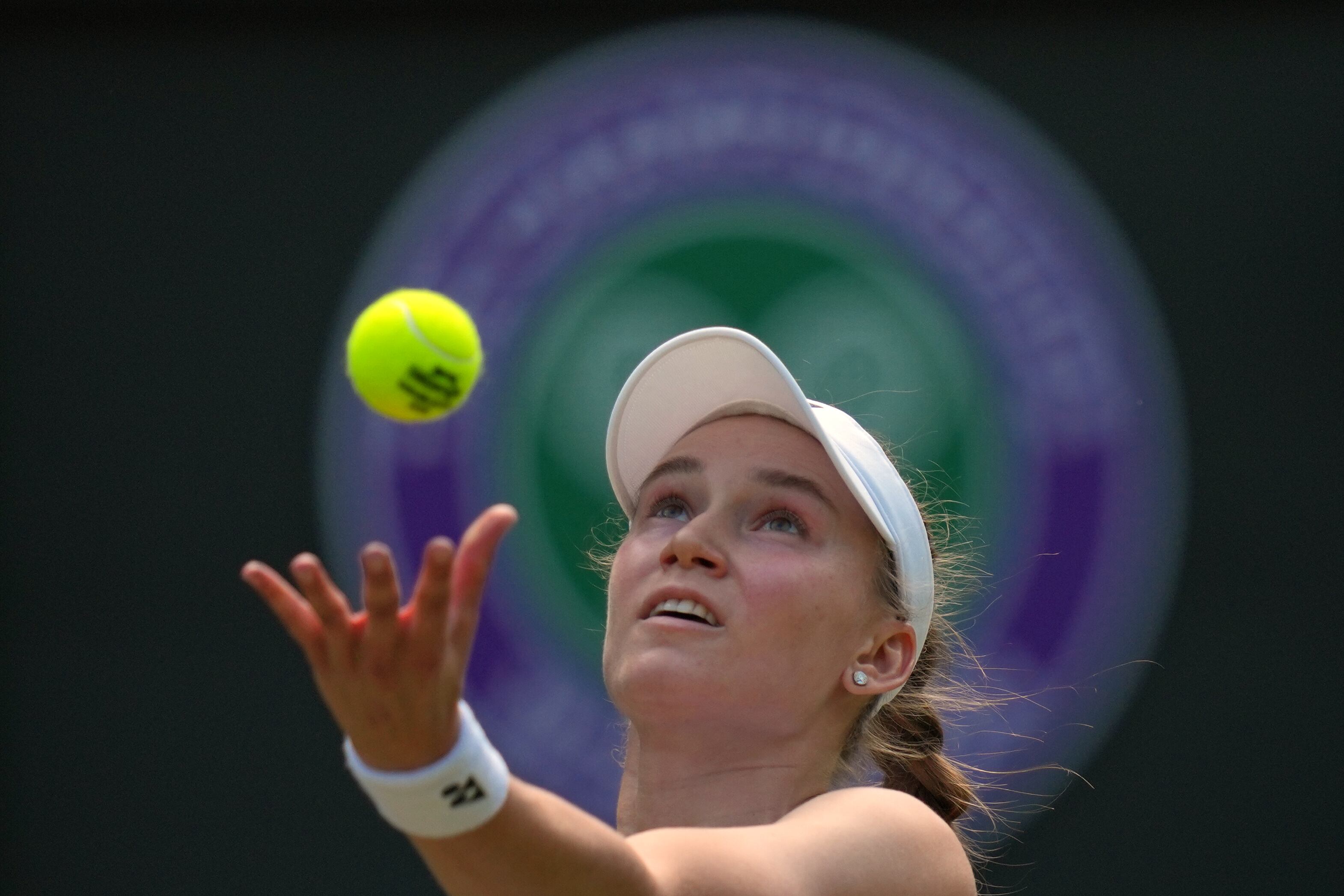 Defending Champion Elena Rybakina Loses to Elise Mertens in Wimbledon Third Round