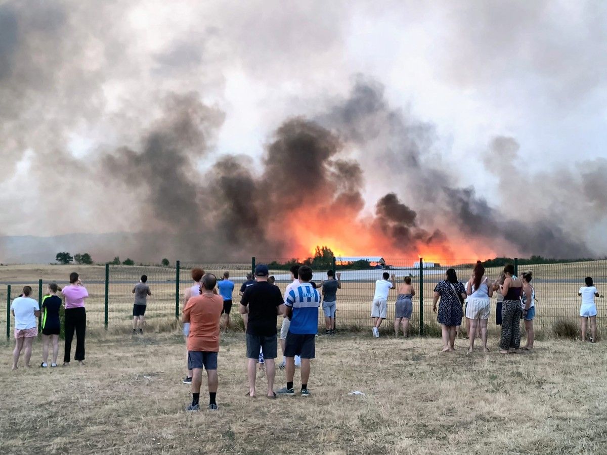 Wildfires Force Over 250,000 Evacuations in Spain and France Amid Climate Crisis