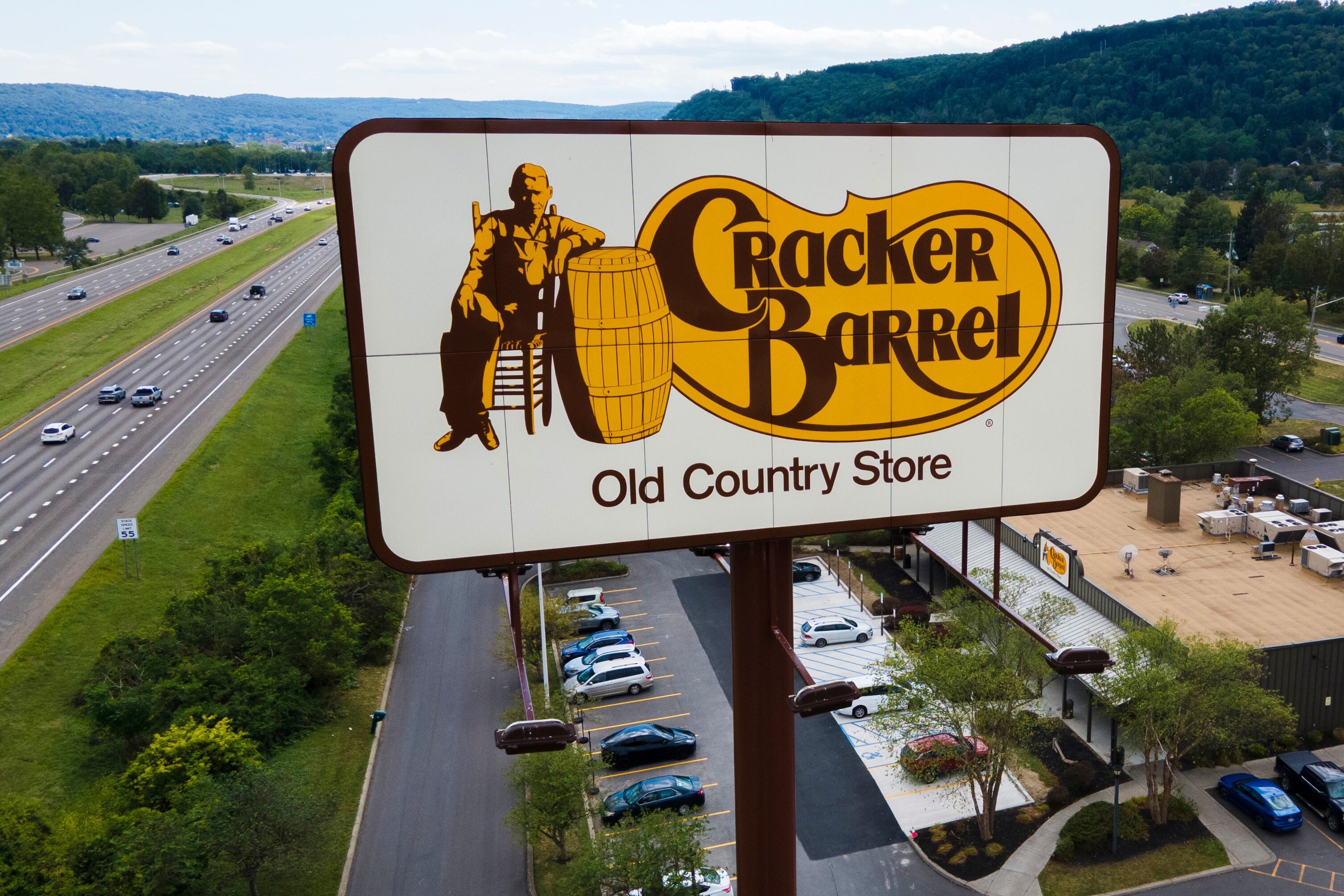 Cracker Barrel CEO Julie Masino Resigns Amid Logo Backlash; David Deno Appointed to Lead.
