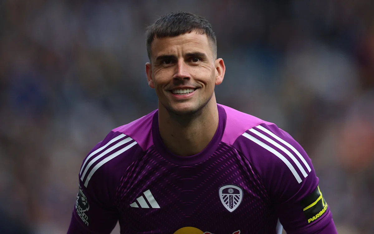 Manchester United Nears Free Transfer for Experienced Goalkeeper Karl Darlow to Bolster Depth