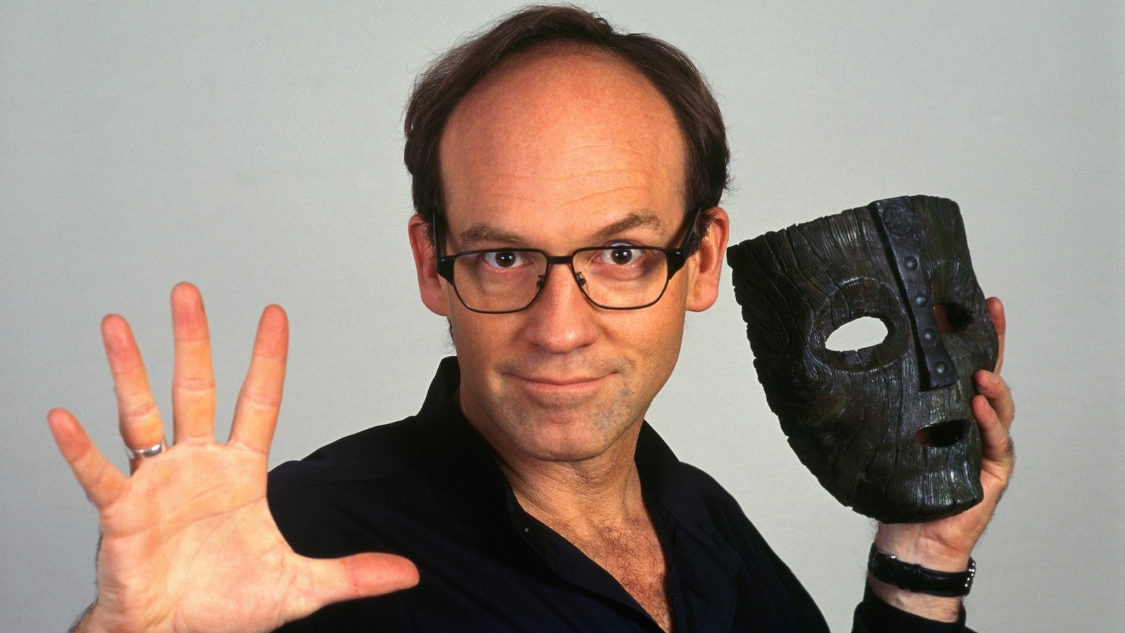 Filmmaker Chuck Russell, Director of 'The Mask' and Horror Classics, Dies at Home