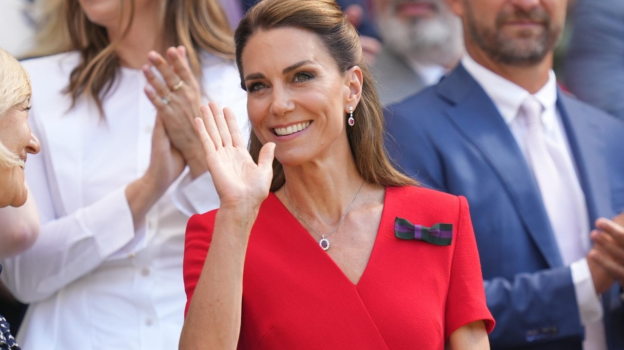Princess Kate Watches Wimbledon Women's Final Joined by Jodie Foster and Tennis Legends