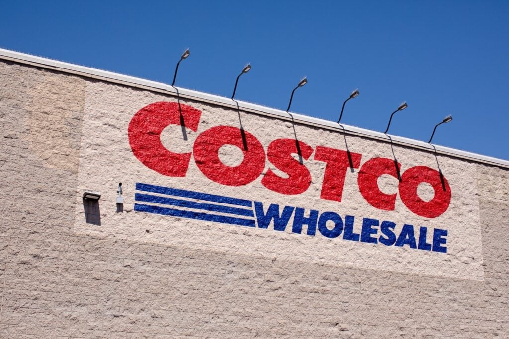 Costco Reports Robust 10.6% Net Sales Increase for June, Fueled by Gas Prices and Digital Growth.