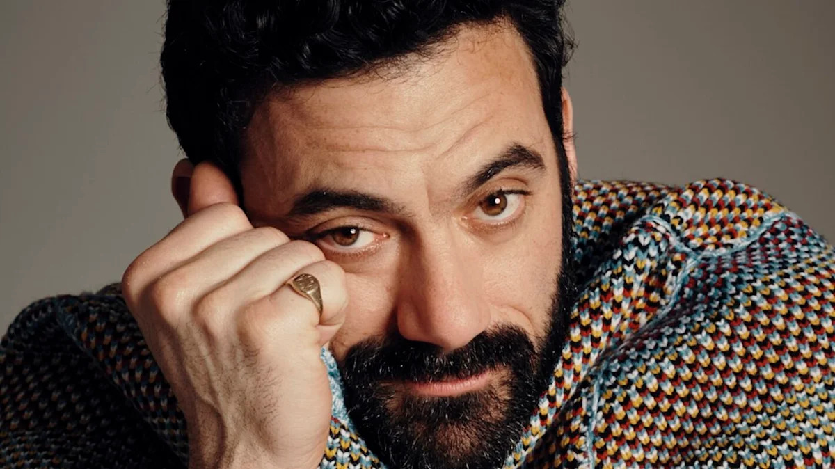 Morgan Spector Takes Over Robert Langdon Role for Netflix's New Dan Brown Series