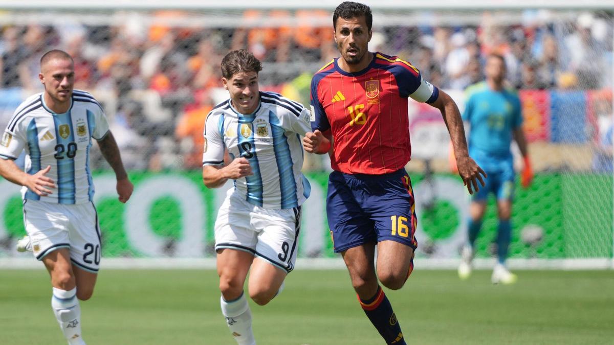 Real Madrid secures player agreement with Rodri, now seeking Manchester City transfer deal.