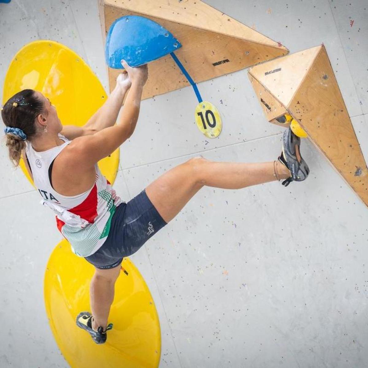 GRAVITEO Transforms A Coruña Port into Grand Urban Sports Stage