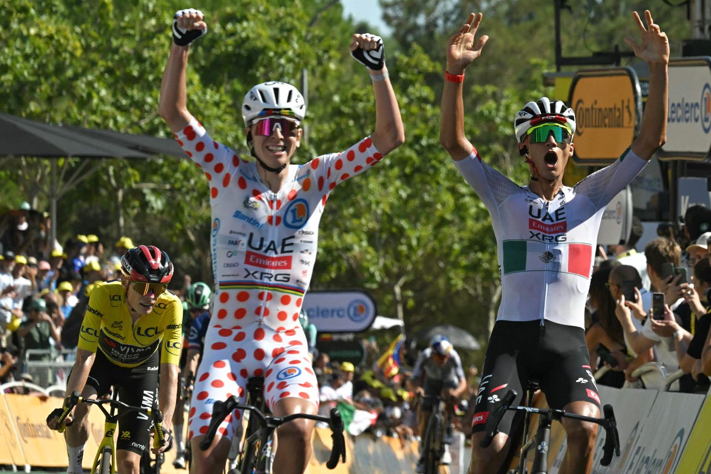 Isaac Del Toro Claims Historic Tour de France Stage Win in Barcelona for Mexico