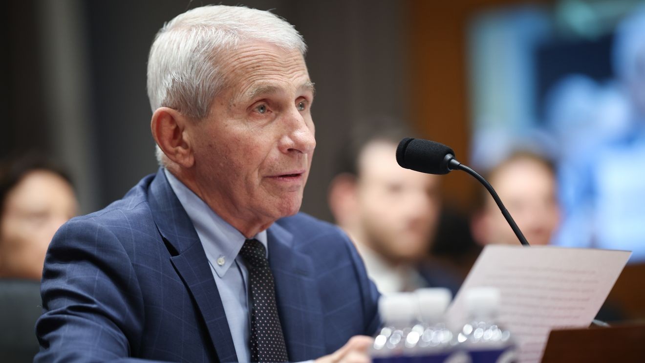 Senate Republicans push for Fauci contempt vote, citing pandemic statements and private writings