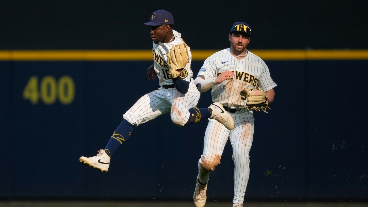 Milwaukee Brewers Stage Comeback Victory, Beat Marlins 8-6 Behind Key Sixth Inning Hits