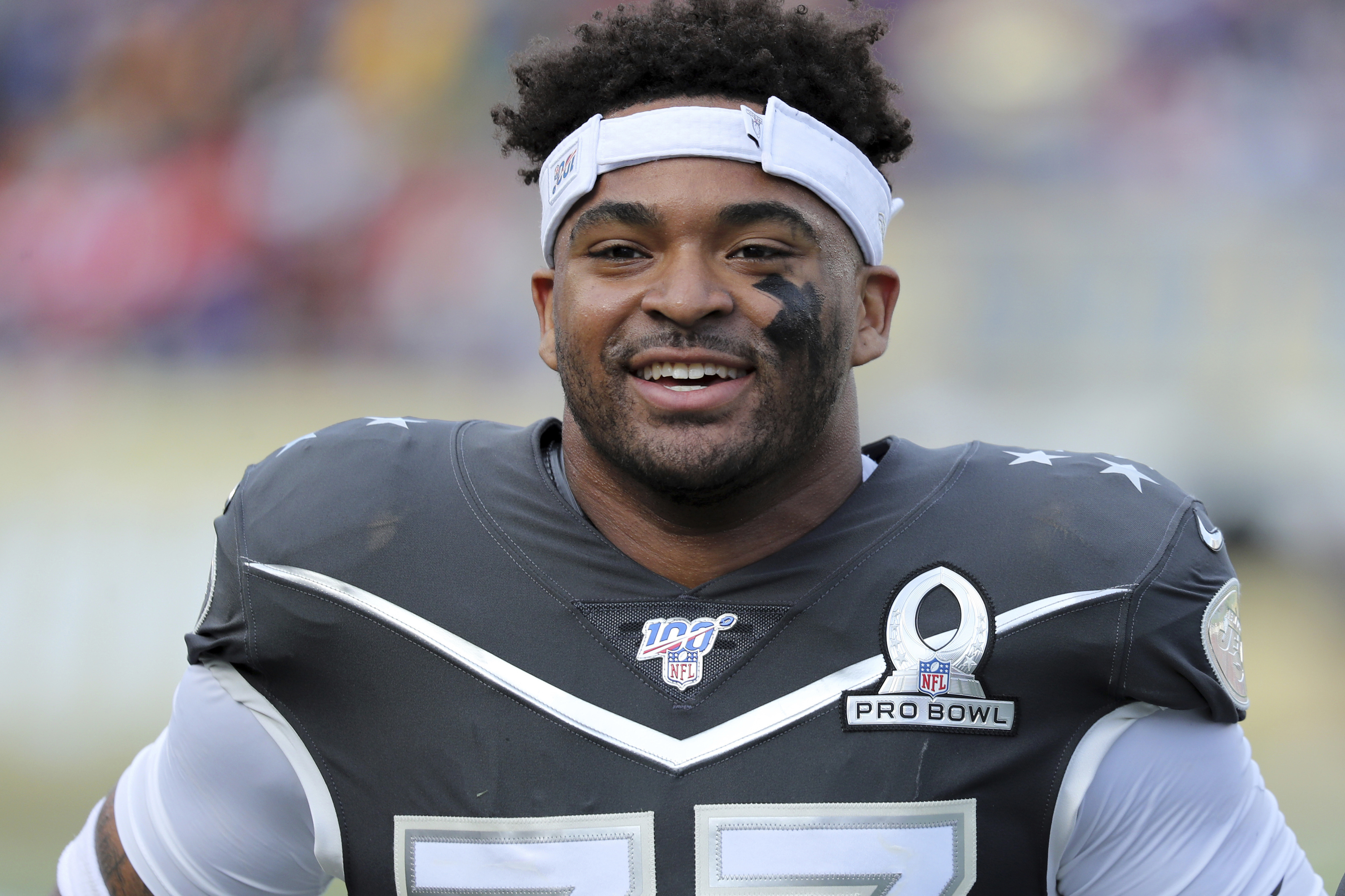 Minnesota Vikings Secure Three-Time Pro Bowler Jamal Adams to Bolster Brian Flores' Defense