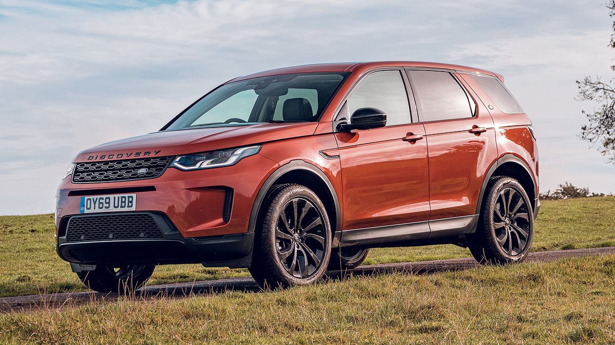 JLR Confirms Discovery Sport Production End by 2026, Citing EU Safety Compliance Costs