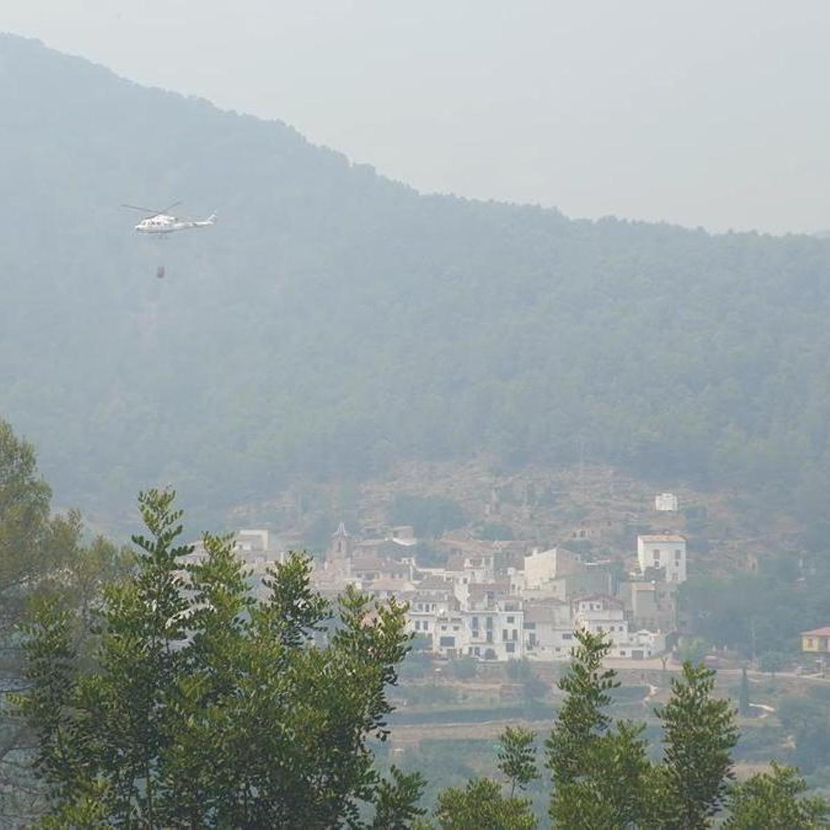 Vall d'Uixó Fire Enters Sixth Day With Fire Chief Reporting 'Best Progress Yet'