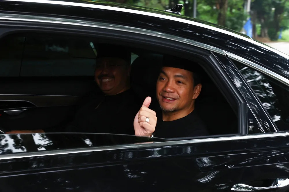 Johor Government Initiates Extensive Probe into Forest City's Network School Over Passport Use