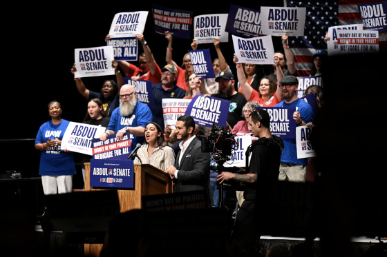 Sanders, Ocasio-Cortez Rally for Progressive Abdul El-Sayed in Michigan Senate Primary